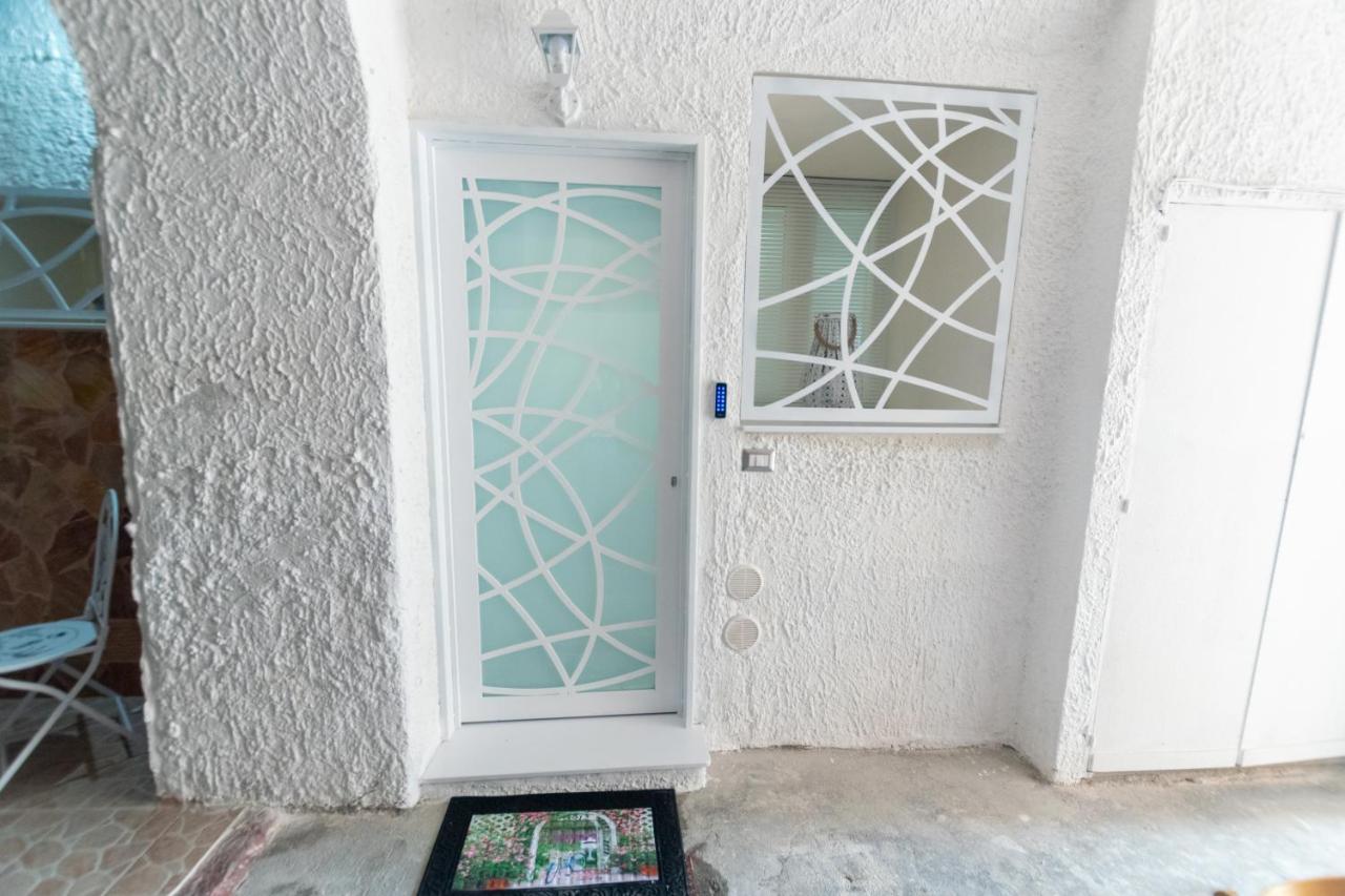 La Casa Nel Vicolo 2 Apartman Giardini-Naxos Kültér fotó